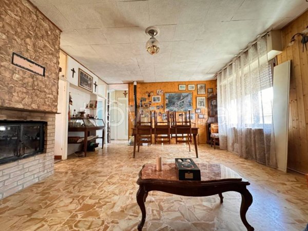 appartamento in vendita a Monchio delle Corti in zona Trefiumi