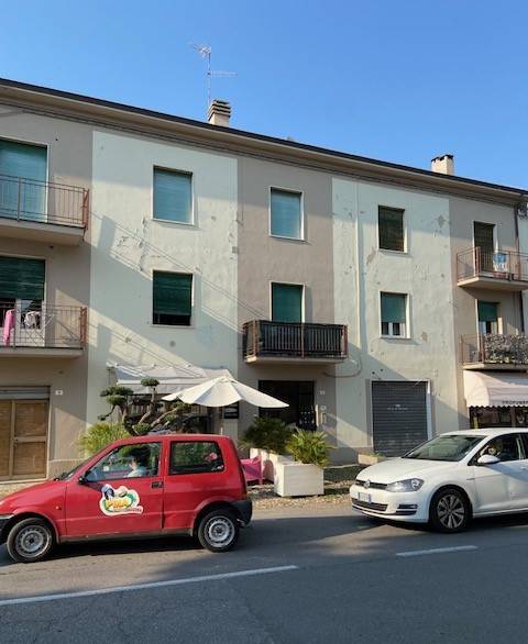 appartamento in vendita a Montechiarugolo in zona Piazza