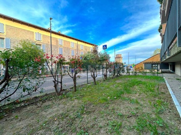 appartamento in vendita a Montechiarugolo in zona Basilicagoiano