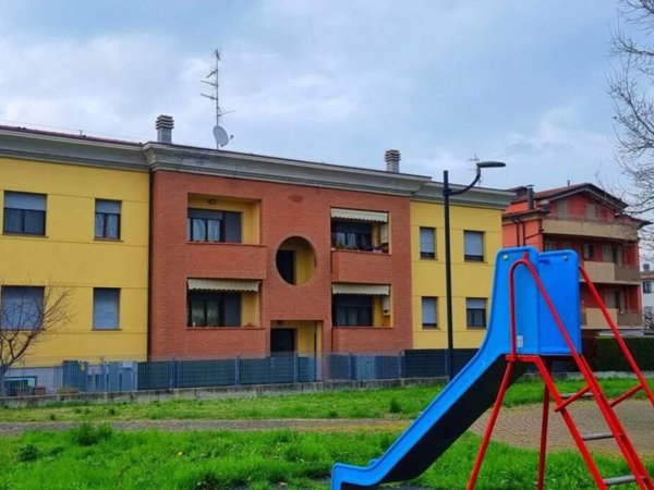 appartamento in vendita a Montechiarugolo in zona Basilicanova