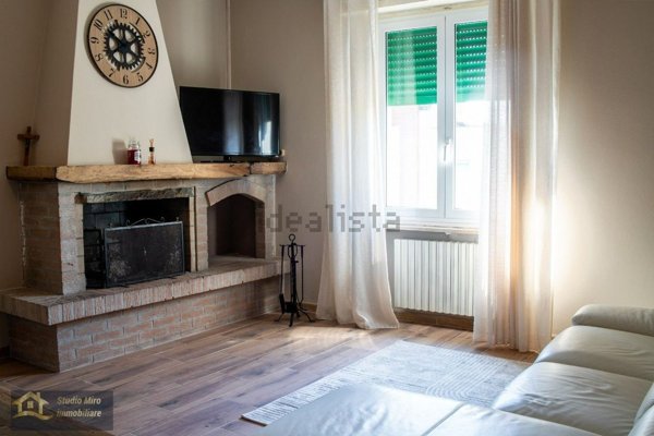 appartamento in vendita a Montechiarugolo in zona Basilicanova