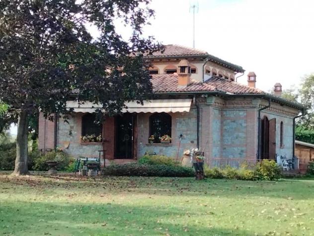 casa indipendente in vendita a Montechiarugolo in zona Basilicanova