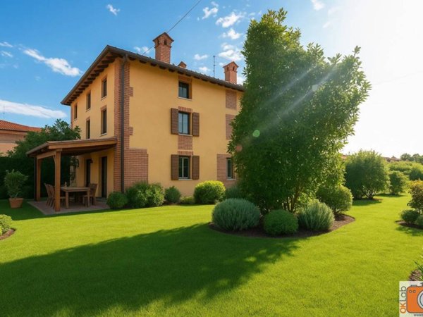 casa indipendente in vendita a Montechiarugolo in zona Basilicanova