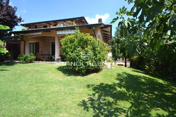 casa indipendente in vendita a Montechiarugolo