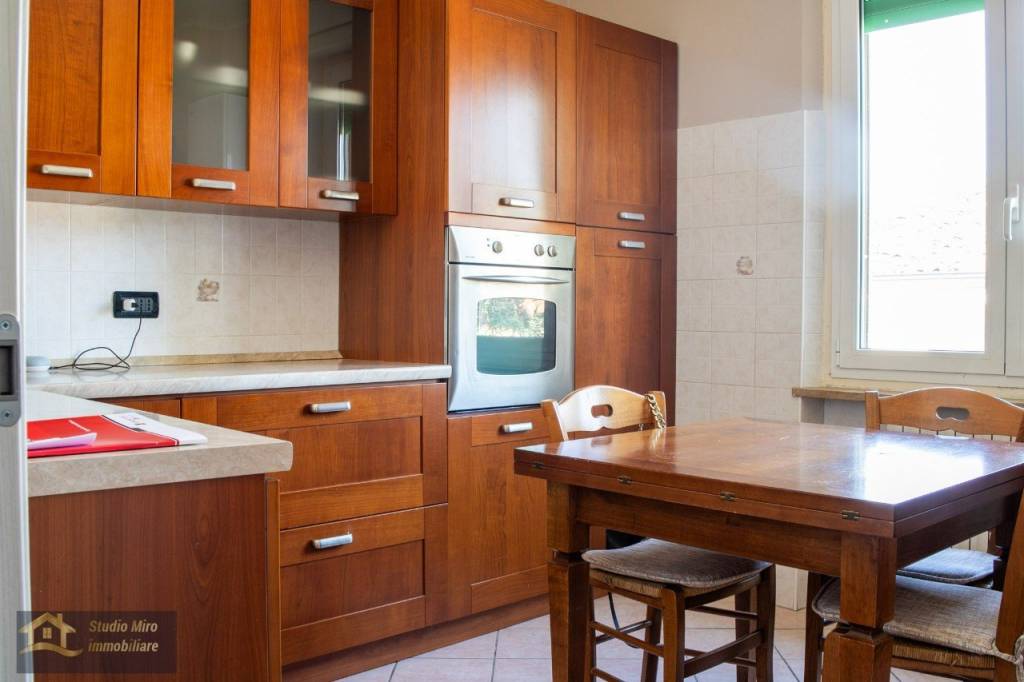 appartamento in vendita a Montechiarugolo in zona Basilicanova