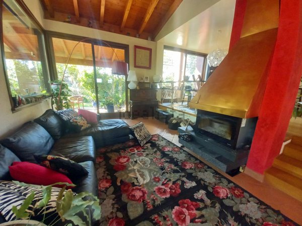 casa indipendente in vendita a Montechiarugolo