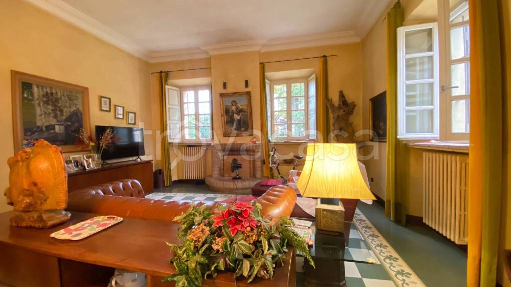 appartamento in vendita a Montechiarugolo in zona Monticelli Terme