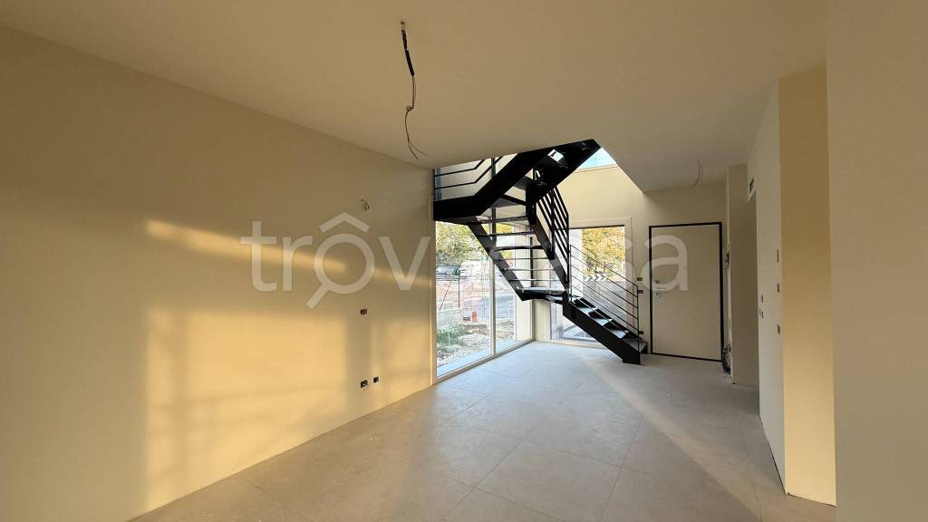 casa indipendente in vendita a Montechiarugolo in zona Basilicagoiano
