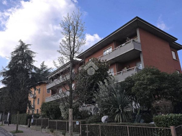 appartamento in vendita a Montechiarugolo in zona Monticelli Terme