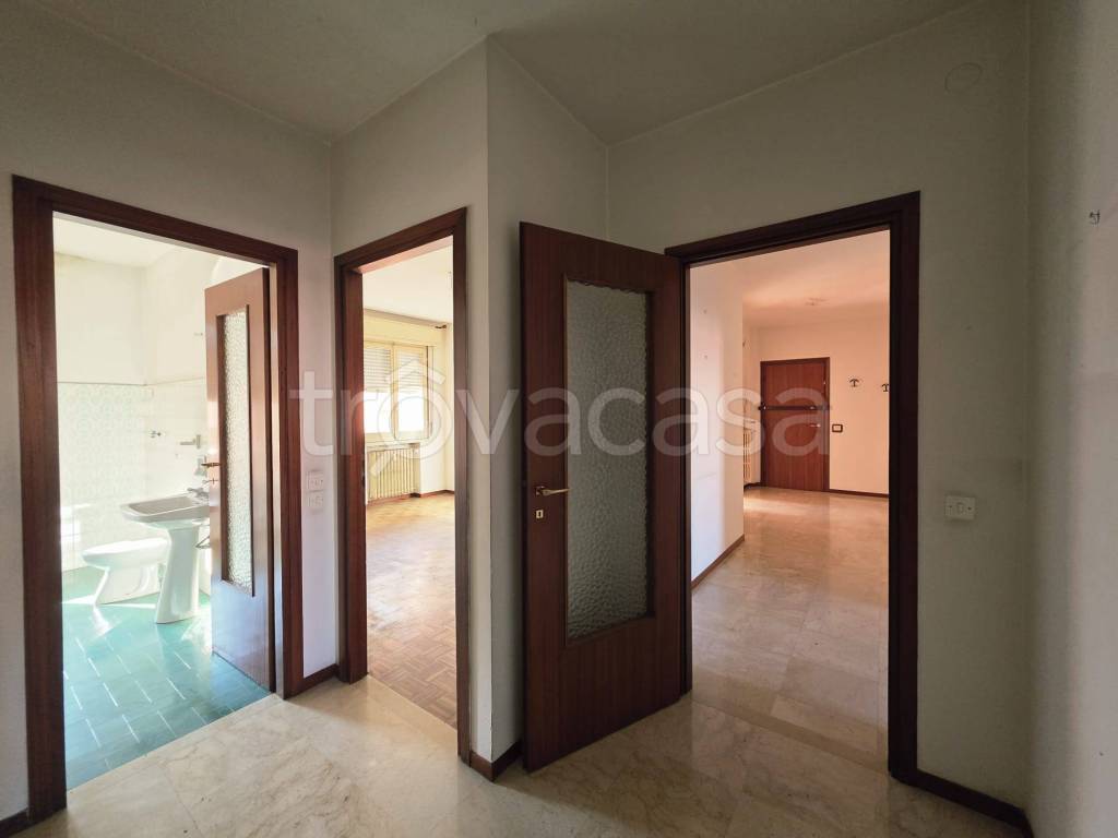 appartamento in vendita a Montechiarugolo in zona Monticelli Terme