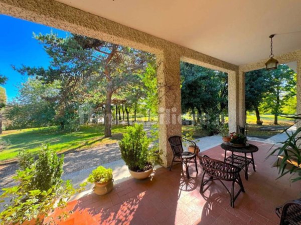 casa indipendente in vendita a Montechiarugolo in zona Monticelli Terme