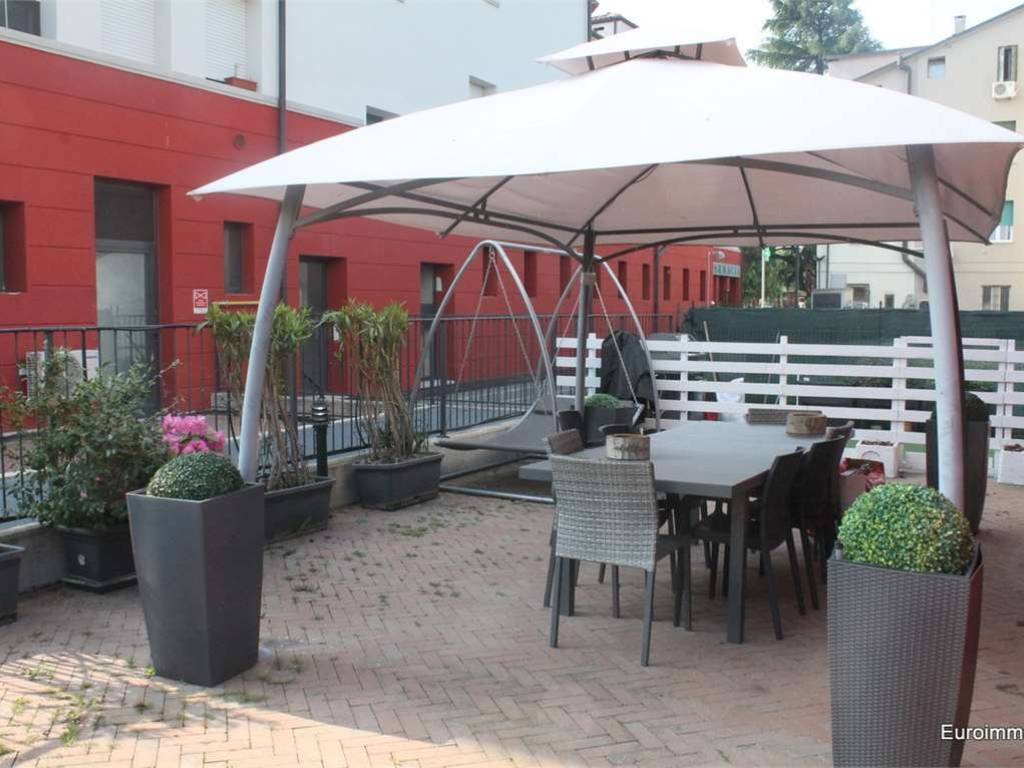 appartamento in vendita a Montechiarugolo in zona Basilicanova