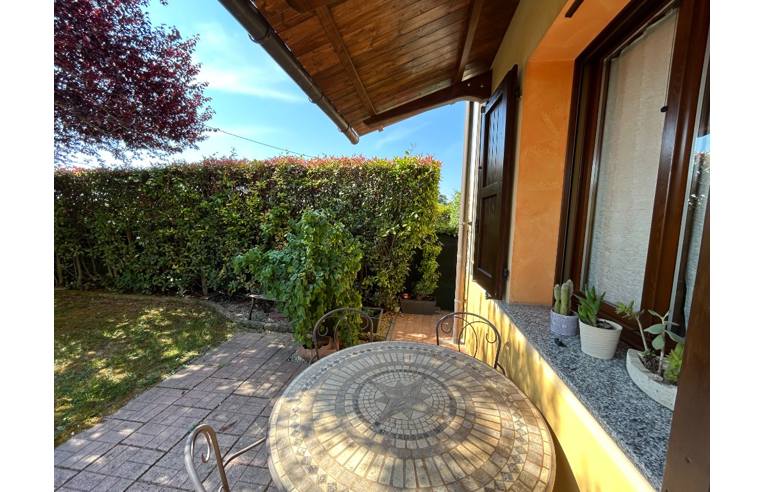 casa indipendente in vendita a Montechiarugolo