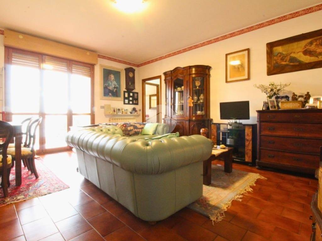 appartamento in vendita a Montechiarugolo in zona Monticelli Terme