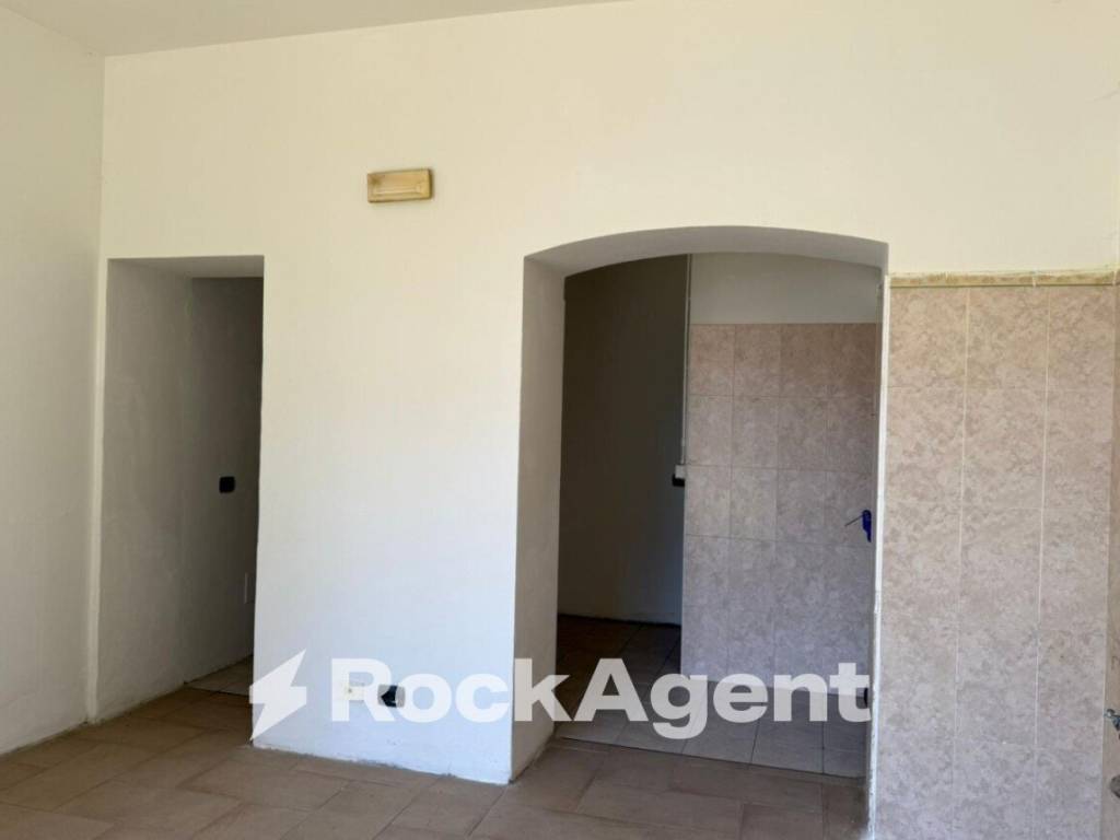 ufficio in vendita a Montechiarugolo in zona Basilicanova