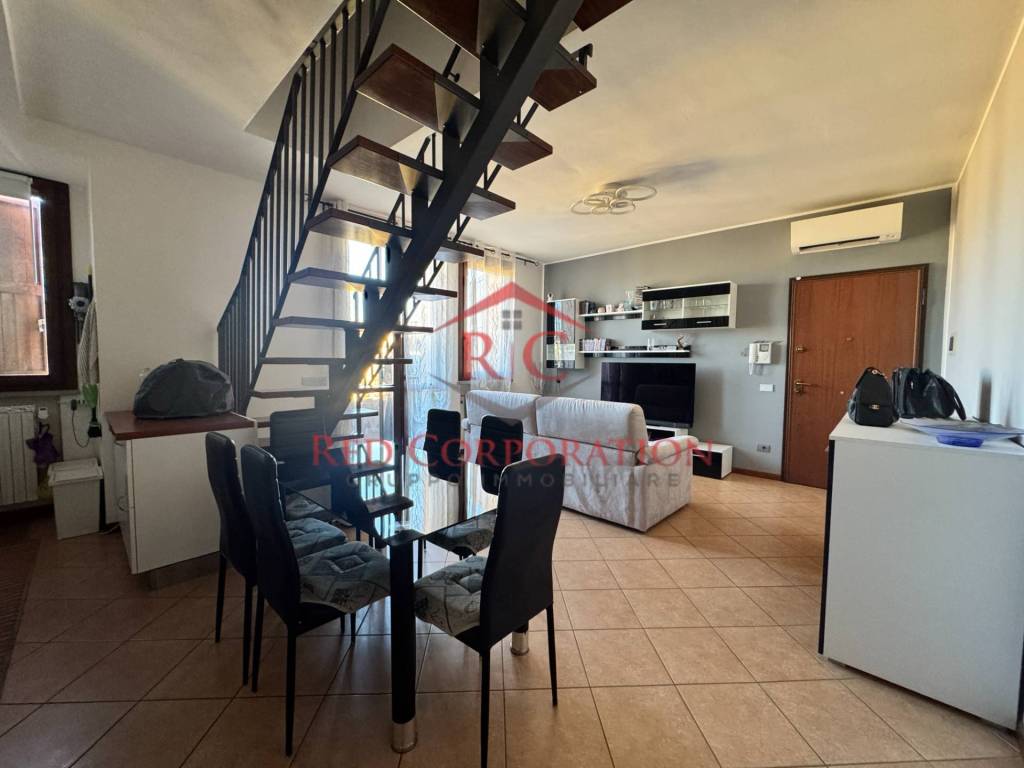 appartamento in vendita a Montechiarugolo in zona Basilicagoiano