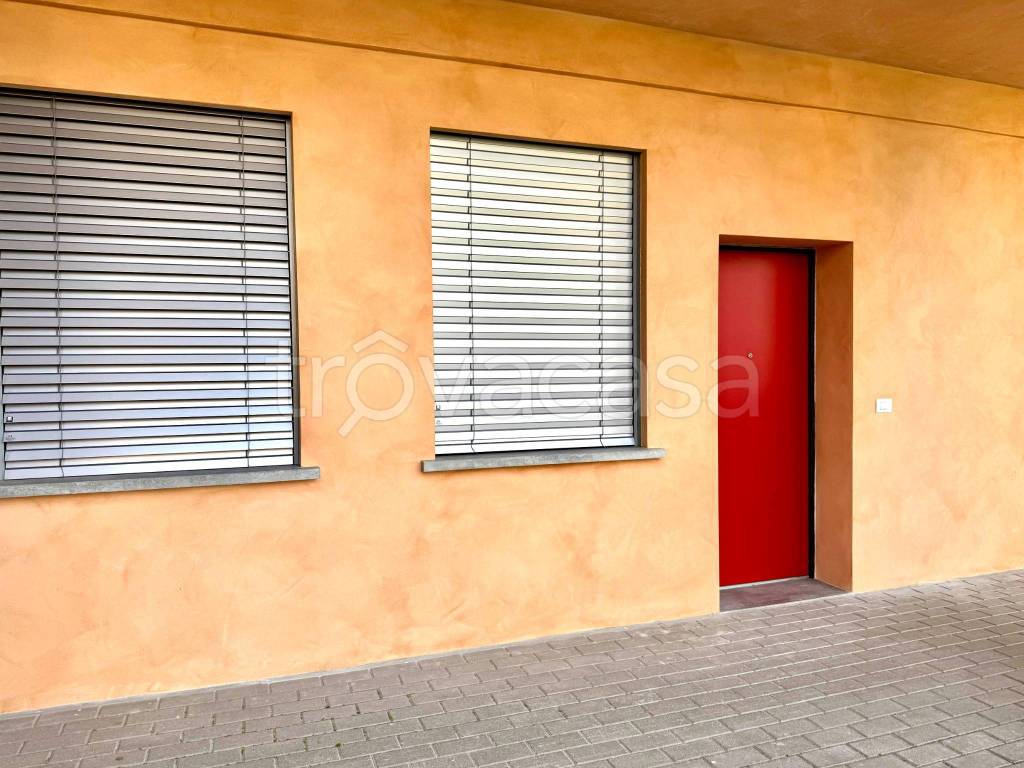 appartamento in vendita a Montechiarugolo in zona Basilicagoiano