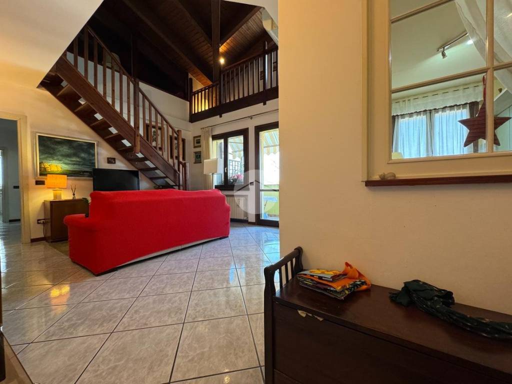 appartamento in vendita a Montechiarugolo in zona Tortiano