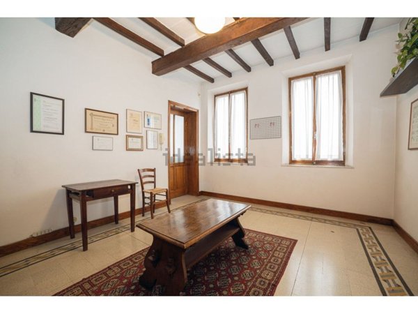 appartamento in vendita a Montechiarugolo in zona Basilicanova