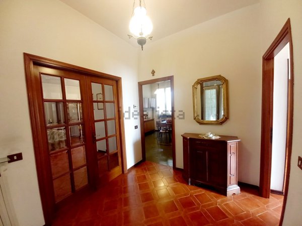 casa indipendente in vendita a Montechiarugolo