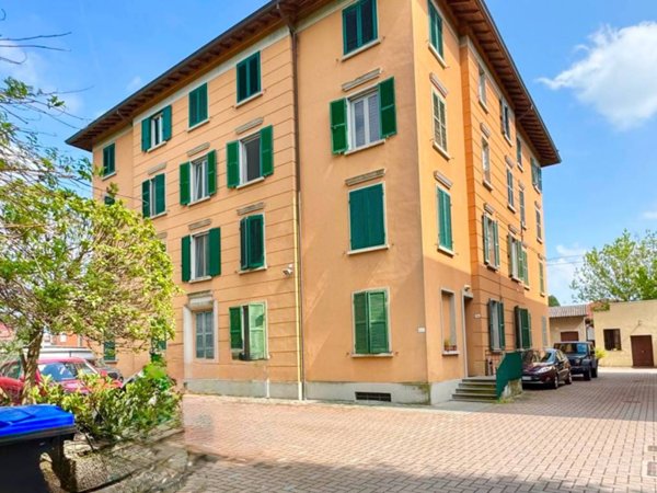 appartamento in vendita a Montechiarugolo in zona Monticelli Terme