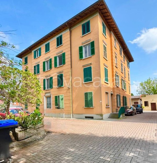 appartamento in vendita a Montechiarugolo in zona Monticelli Terme