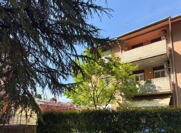 appartamento in vendita a Montechiarugolo in zona Monticelli Terme