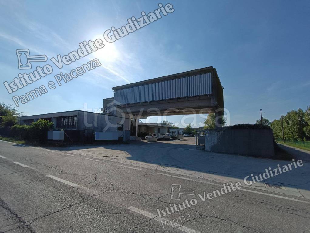 ufficio in vendita a Montechiarugolo
