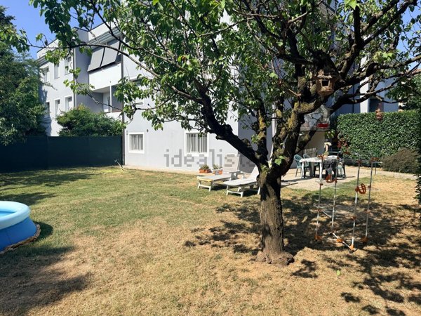 appartamento in vendita a Montechiarugolo in zona Monticelli Terme