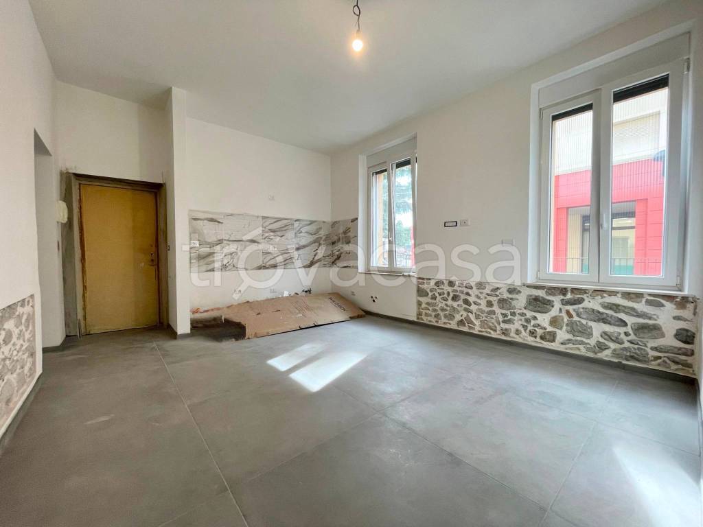 appartamento in vendita a Montechiarugolo in zona Basilicanova
