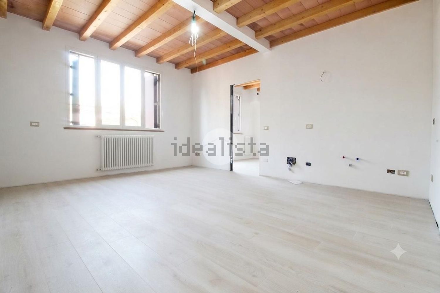 appartamento in vendita a Montechiarugolo in zona Basilicagoiano