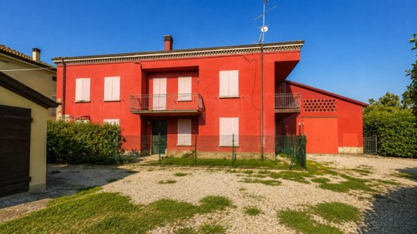 appartamento in vendita a Montechiarugolo in zona Basilicanova