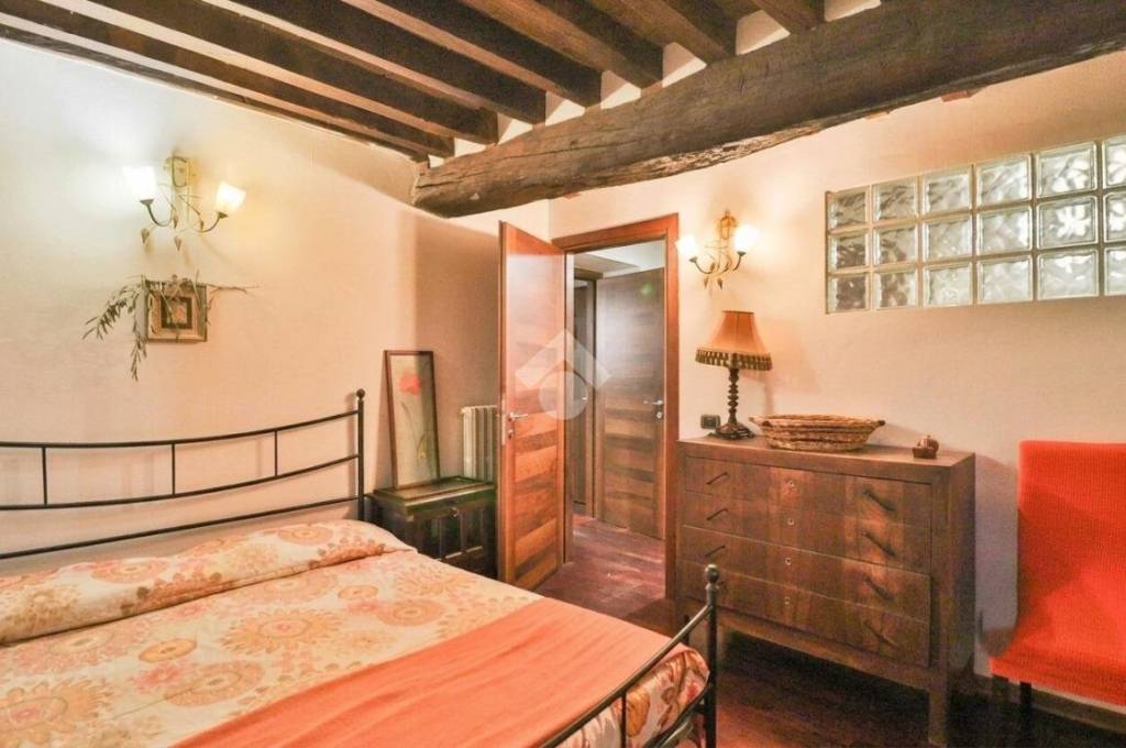 appartamento in vendita a Montechiarugolo