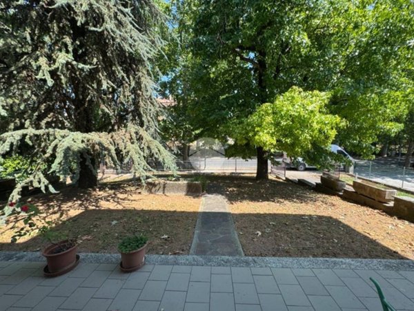 appartamento in vendita a Montechiarugolo in zona Monticelli Terme
