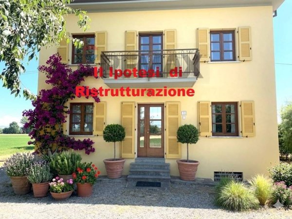 casa indipendente in vendita a Montechiarugolo in zona Castello