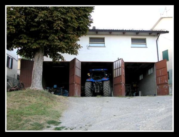 azienda agricola in vendita a Neviano degli Arduini in zona Piazza