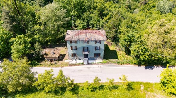 casa indipendente in vendita a Neviano degli Arduini in zona Sasso