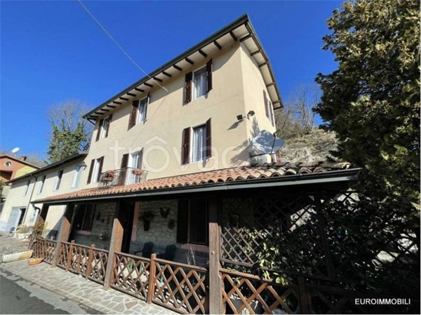 casa indipendente in vendita a Neviano degli Arduini in zona Sasso