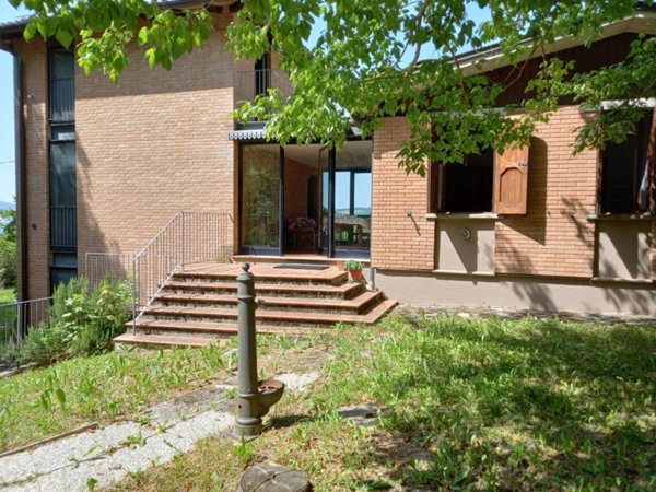casa indipendente in vendita a Neviano degli Arduini in zona Campora