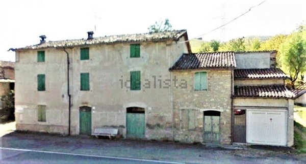casale in vendita a Neviano degli Arduini