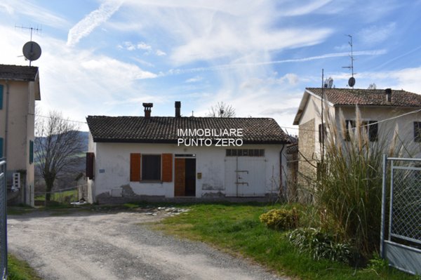 casa indipendente in vendita a Neviano degli Arduini