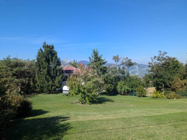casa indipendente in vendita a Neviano degli Arduini