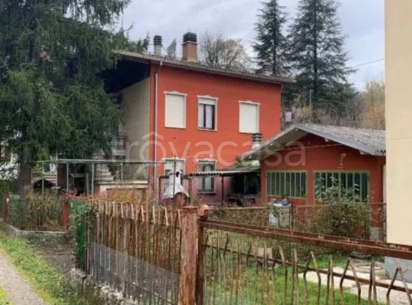 casa indipendente in vendita a Neviano degli Arduini in zona Antreola