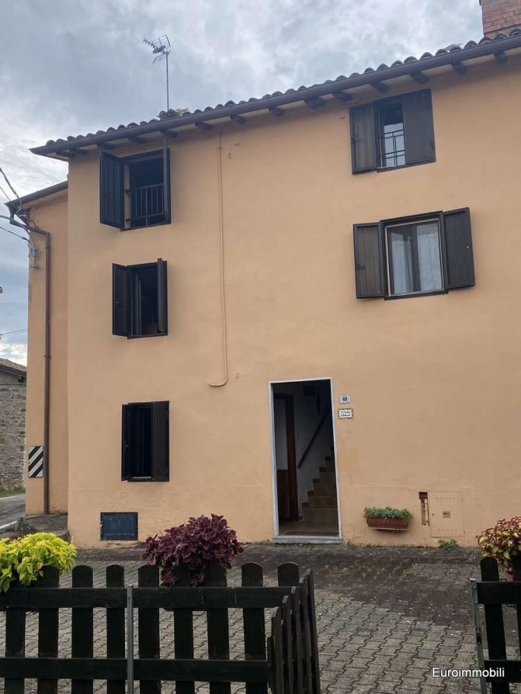 casa indipendente in vendita a Neviano degli Arduini in zona Bazzano