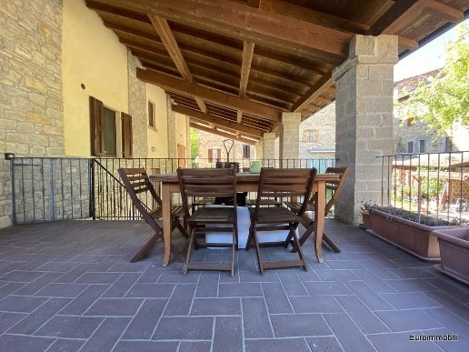 casa indipendente in vendita a Neviano degli Arduini in zona Lupazzano