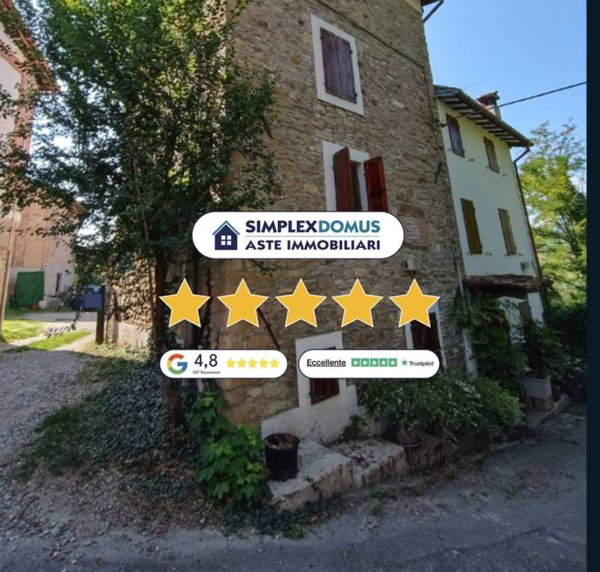 casa indipendente in vendita a Neviano degli Arduini in zona Paderna