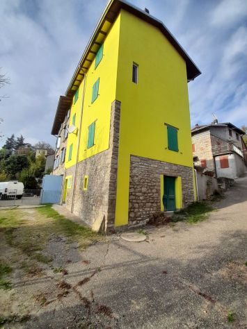 casa indipendente in vendita a Neviano degli Arduini in zona Lupazzano