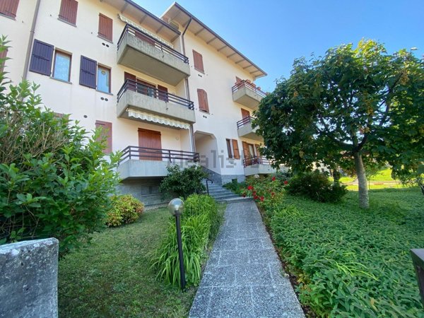 appartamento in vendita a Neviano degli Arduini in zona Provazzano