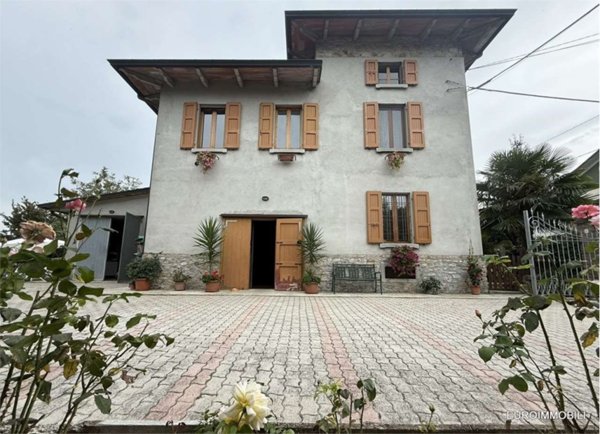 casa indipendente in vendita a Neviano degli Arduini in zona La Villa