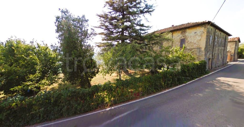 casa indipendente in vendita a Neviano degli Arduini in zona Romazza